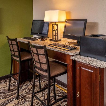 Rodeway Inn Barboursville Eksteriør billede