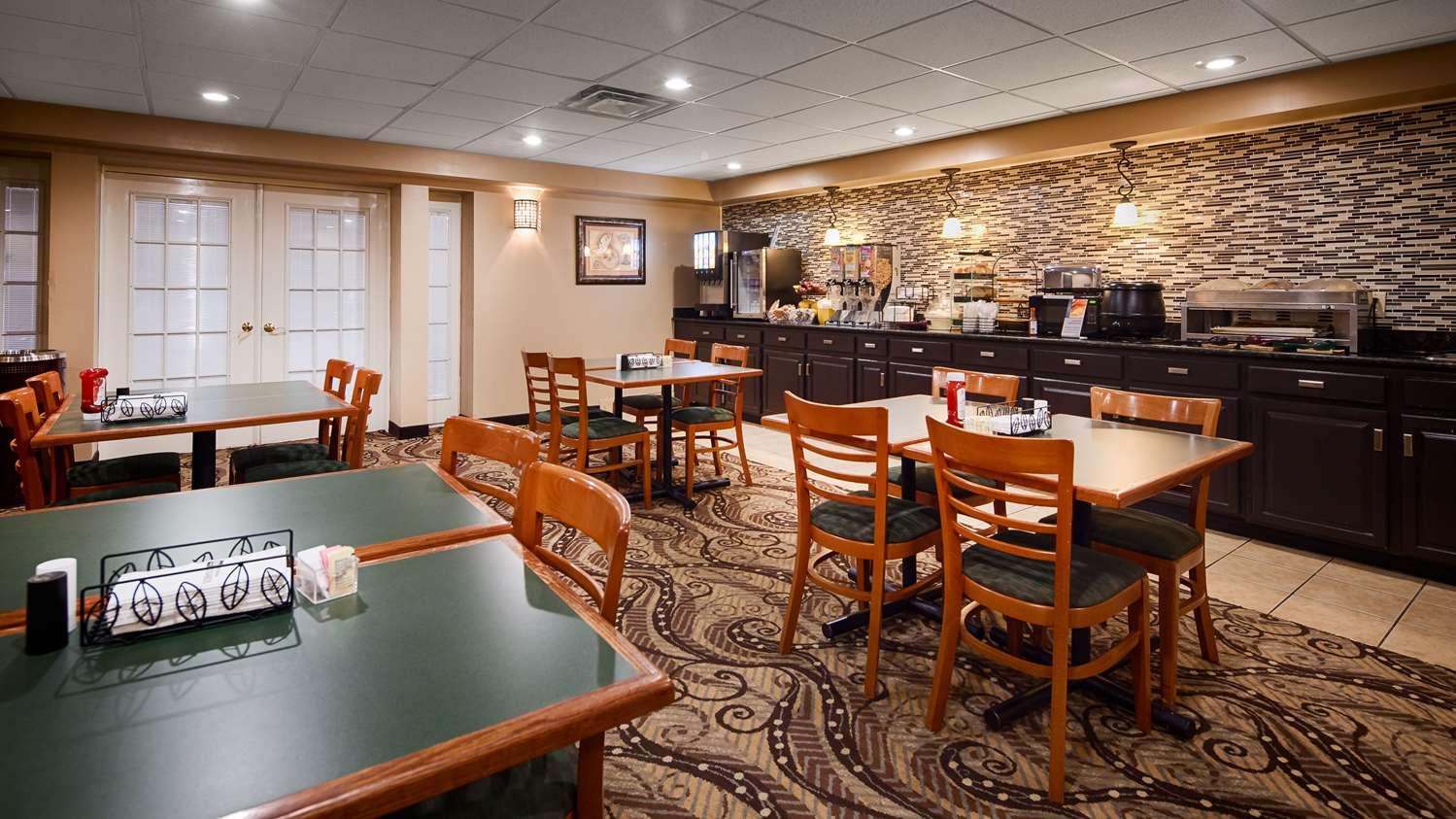 Rodeway Inn Barboursville Eksteriør billede
