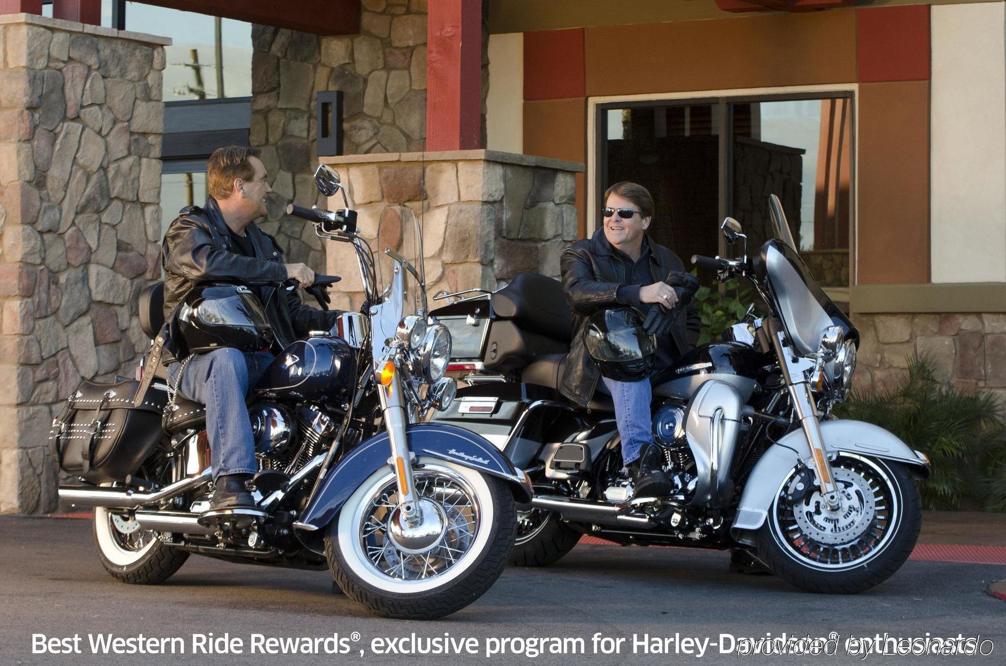 Rodeway Inn Barboursville Eksteriør billede